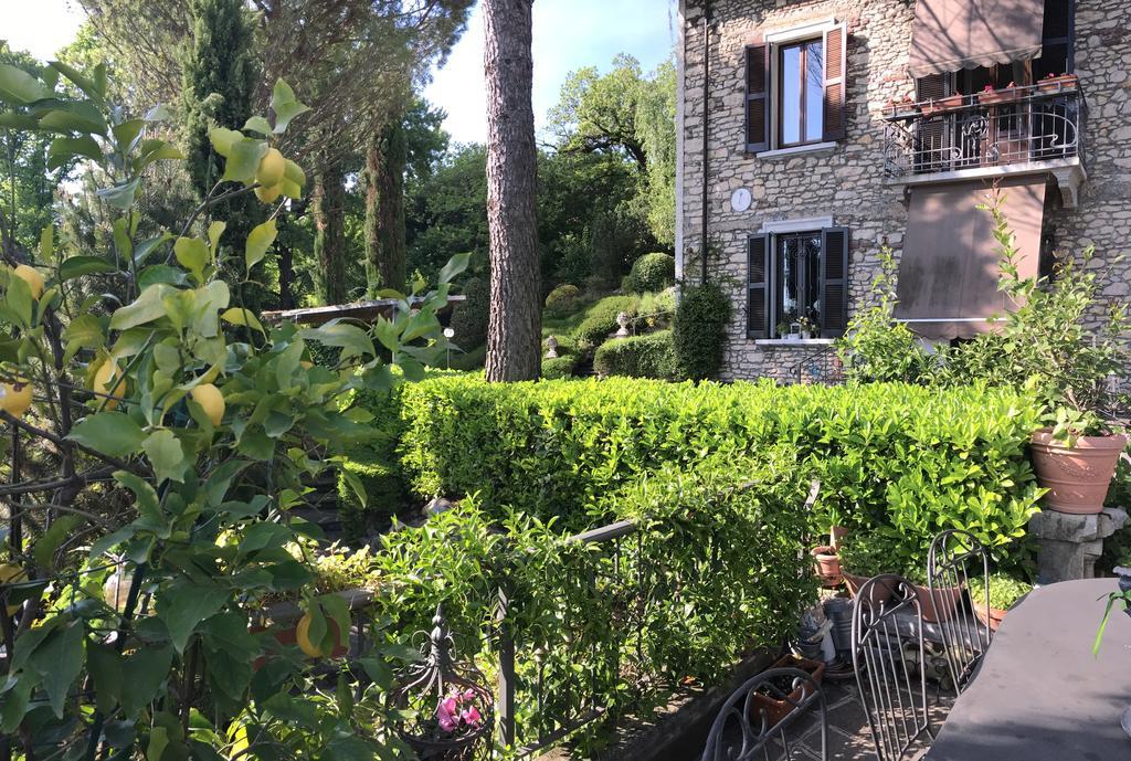 Il Pioppo Antico Apartment Viggiu Luaran gambar